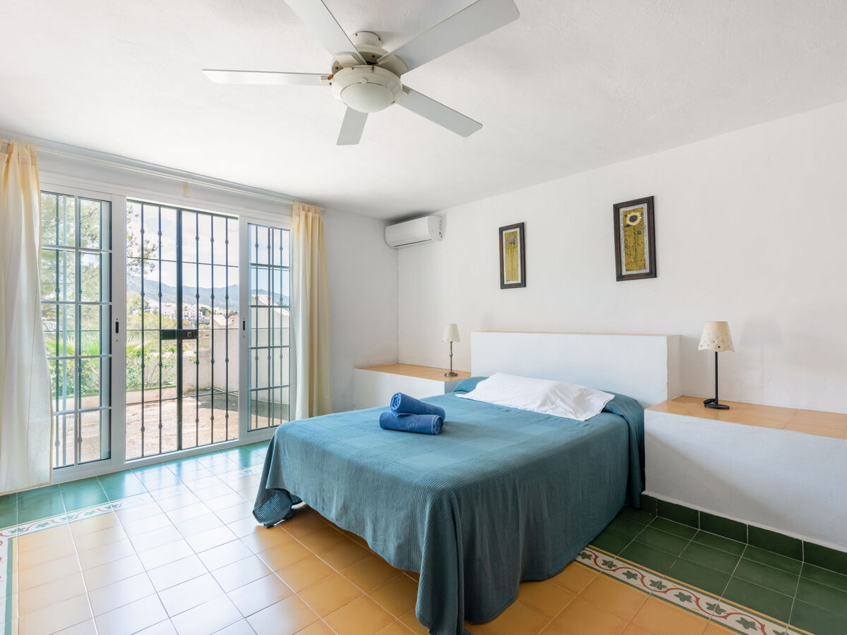 Villa Romeral, maison 5 chambres avec piscine à Nerja - Photo 15