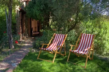 Zoya, gîte rural avec piscine et terrasse sur rivière : photo 9
