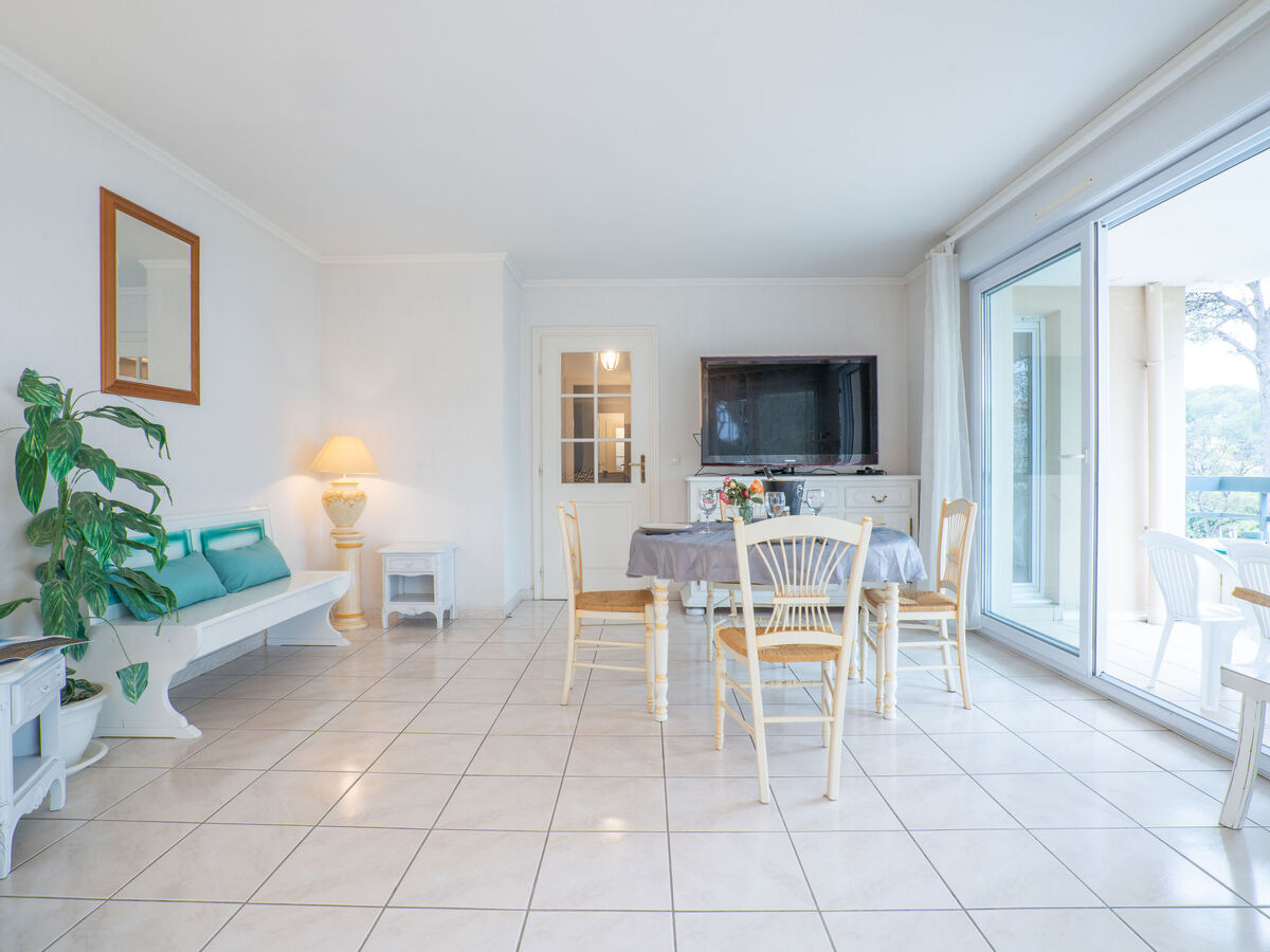 Appartement 2 pièces avec terrasse et piscine à Saint Aygulf - Photo 6