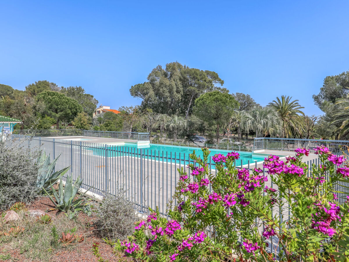 Appartement 2 pièces avec terrasse et piscine à Saint Aygulf - Photo 17