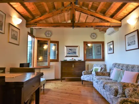 Appartement avec terrasse au bord du canal à Venise : photo 12