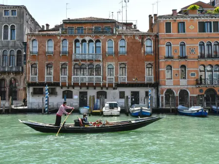 Appartement avec terrasse au bord du canal à Venise : photo 35