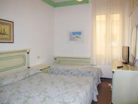 Appartement Bellavista, 4 chambres à 20 m de la plage : photo 10