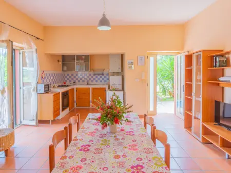 Appartement 120 m² à Città Sant'Angelo, grand terrain et piscine : photo 5