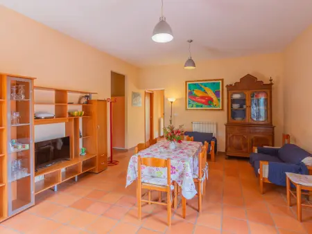 Appartement 120 m² à Città Sant'Angelo, grand terrain et piscine : photo 6