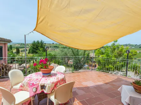 Appartement 85 m² à Città Sant'Angelo, terrain et piscine : photo 3