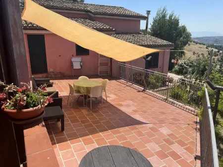 Appartement 85 m² à Città Sant'Angelo, terrain et piscine : photo 14