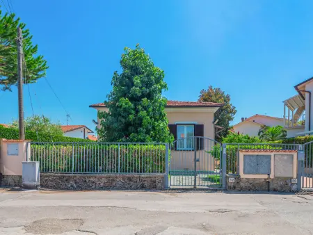 Maison Francesca à Marina Pietrasanta, 1 km de la mer - Photo 4