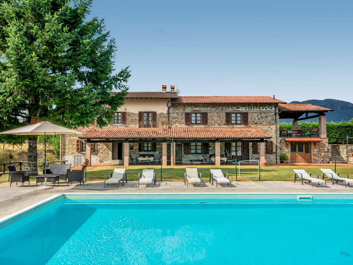 La Fenice – Gîte 16 pers. avec piscine à Castelnuovo - Photo 1