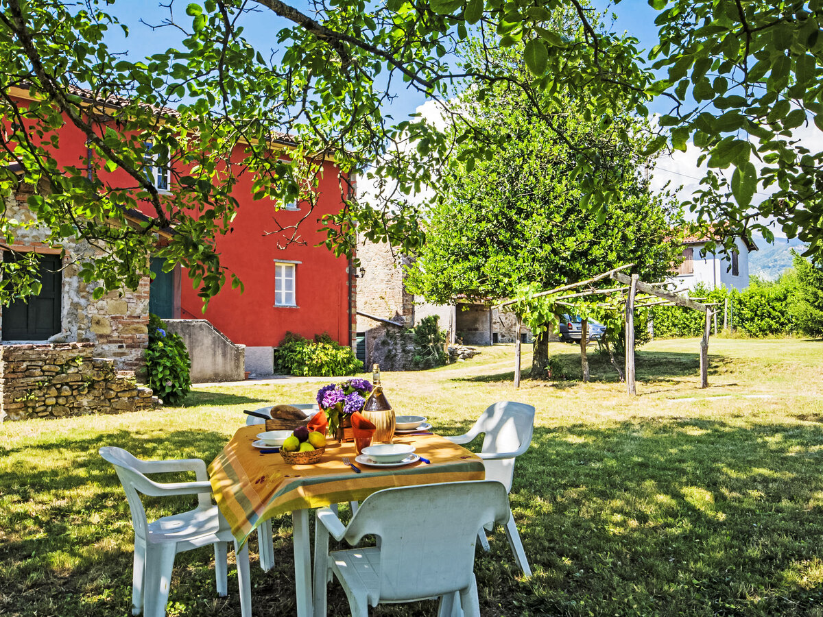 Gite San Bernardino, maison de campagne avec piscine à Barga - Photo 2