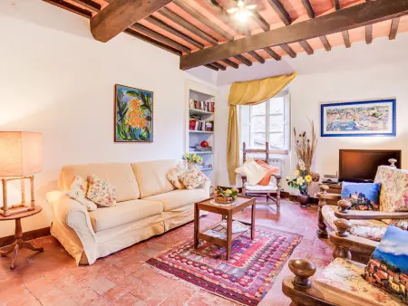 Ferme historique à Barga avec piscine privée et parc : photo 3