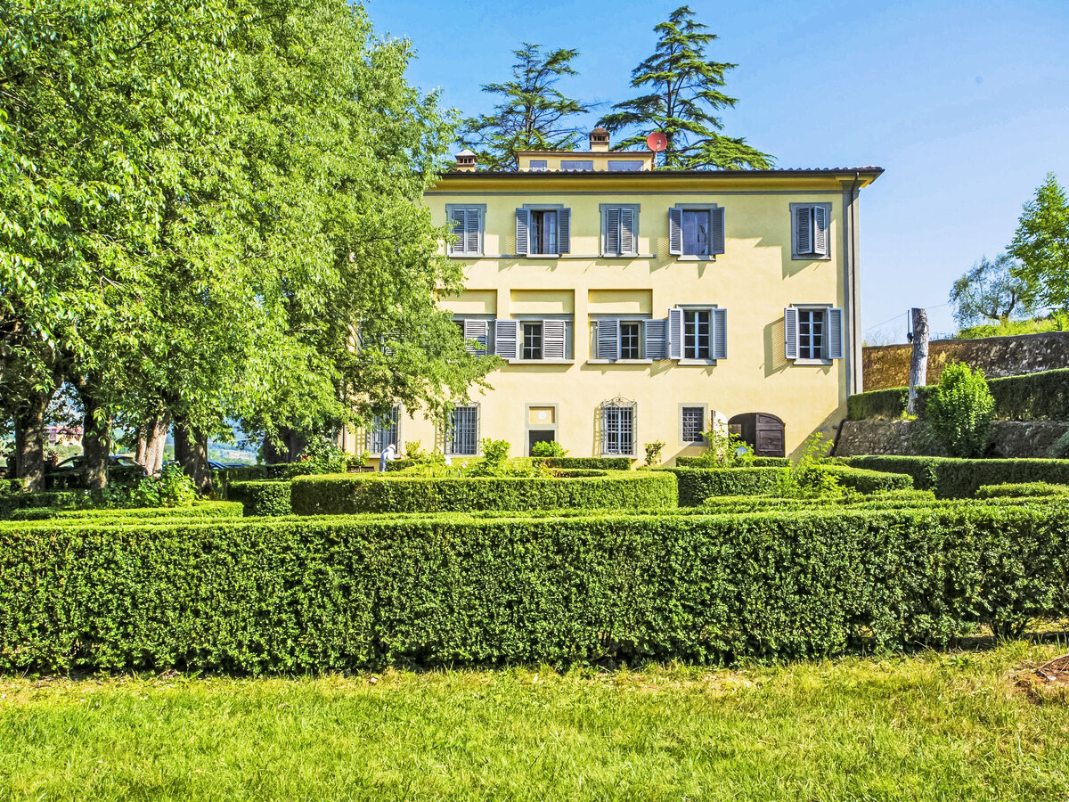 Villa Nicoletta - 7 chambres, parc 5500 m² Montecatini - Photo 1