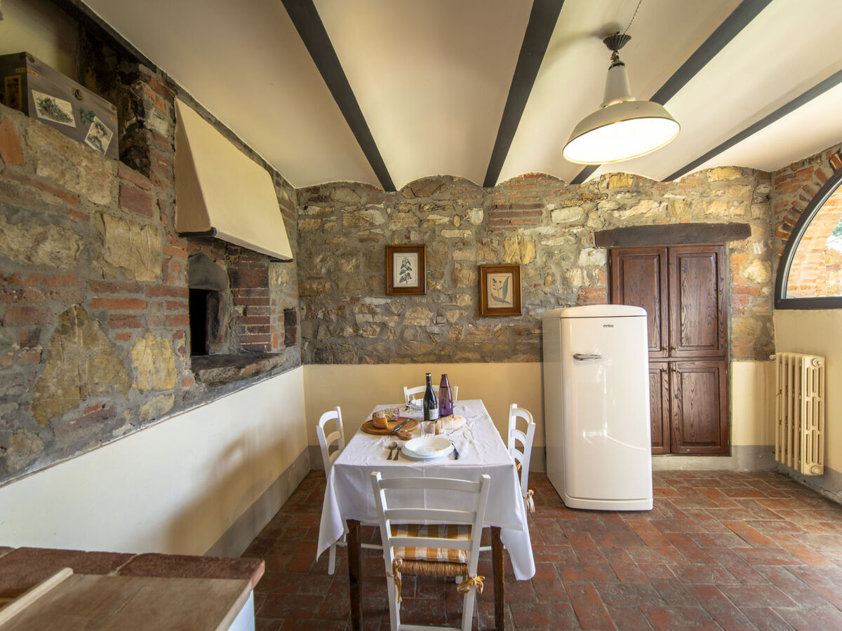 Tenuta Farneta – Gîte 11 pers., piscine & vue Lucignano - Photo 7