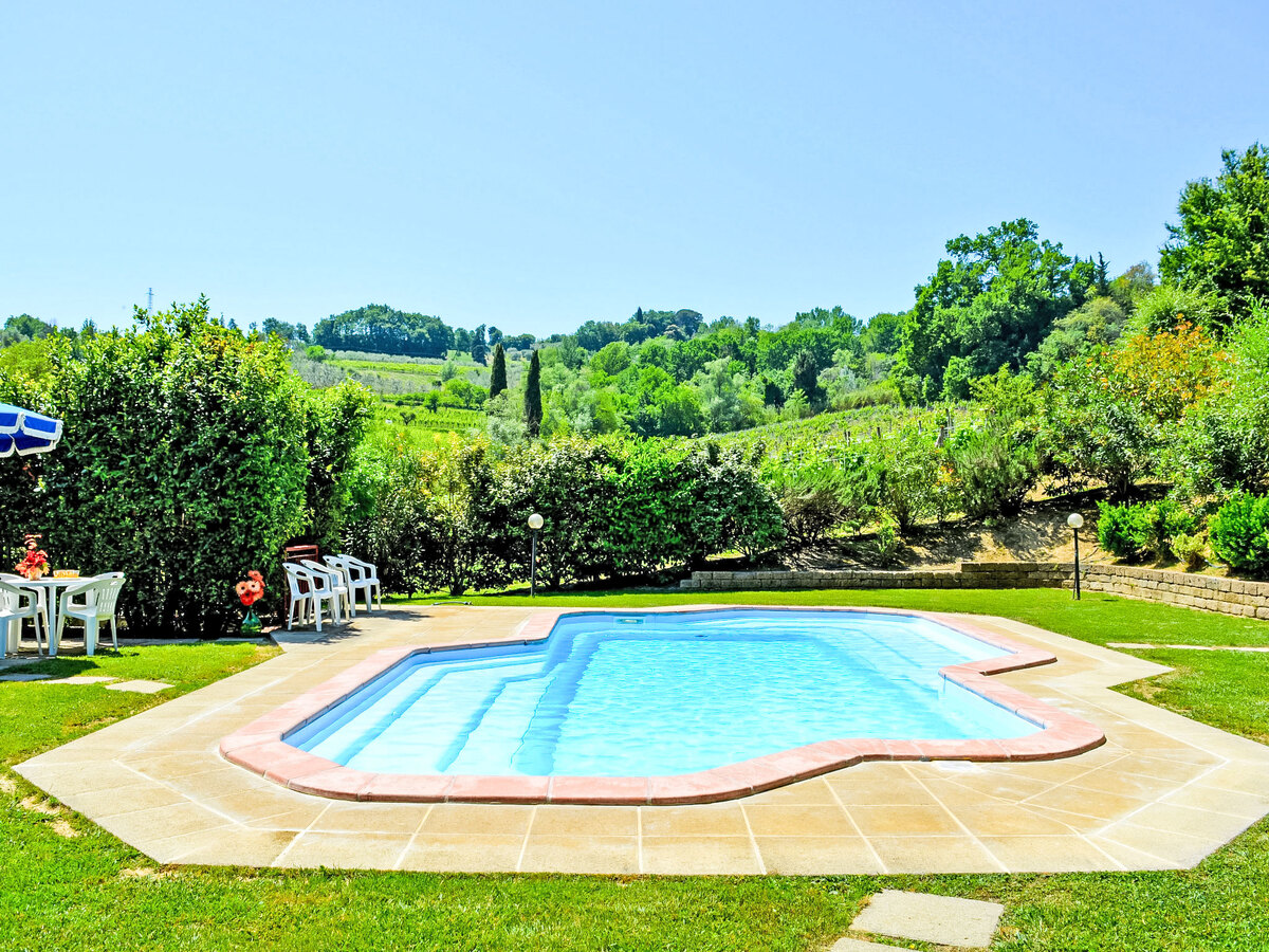 Casa dei Ciliegi – Gîte 13 pers. avec piscine à Gambassi Terme - Photo 2