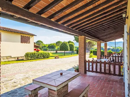 Gîte Mattone à Bucine, 2 chambres avec piscine : photo 26