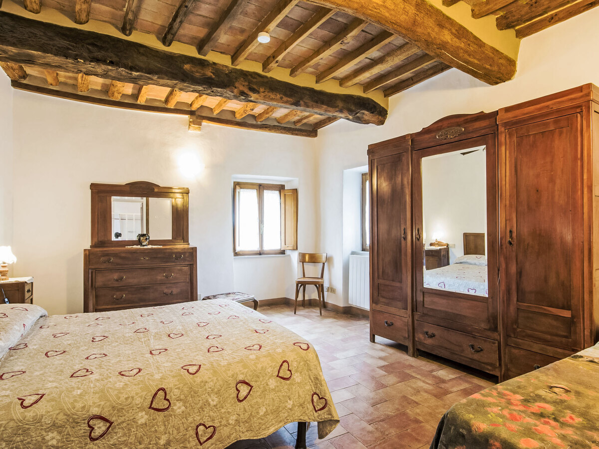 Podere Valle di Sotto, gîte 9 pers. avec piscine - Photo 17