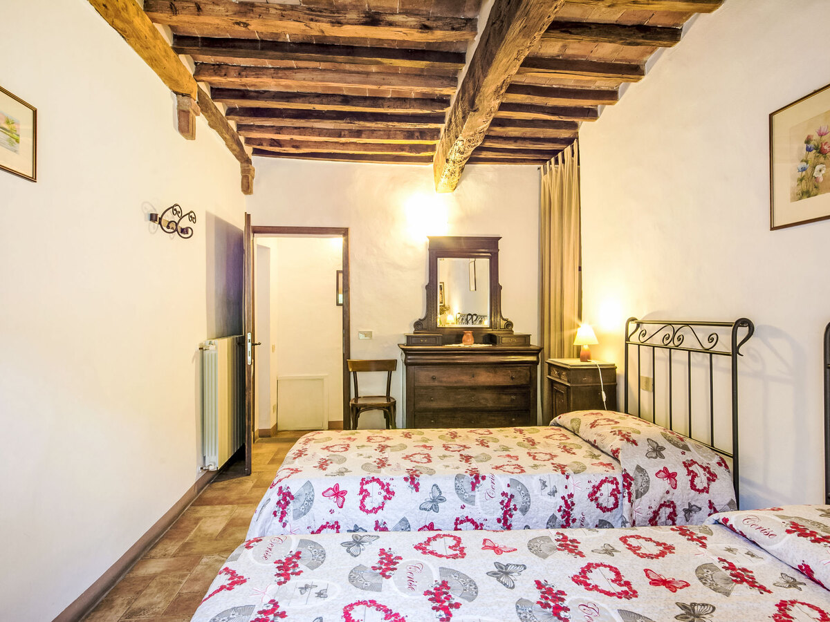 Podere Valle di Sotto, gîte 9 pers. avec piscine - Photo 18