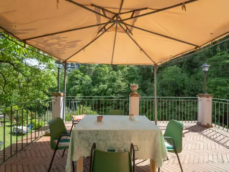 Appartement au moulin Rosa, Loro Ciuffenna, vue cascade : photo 9