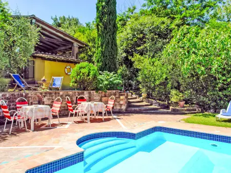 Podere Rasenna, gîte rustique 9 pers. avec piscine : photo 3