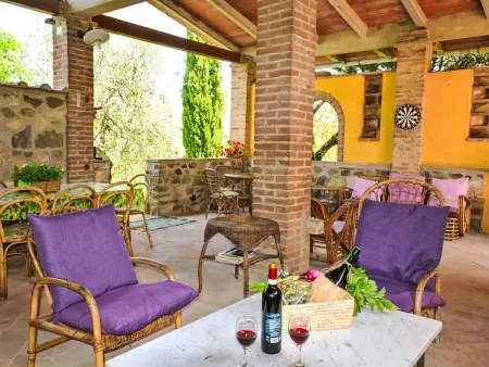 Podere Rasenna, gîte rustique 9 pers. avec piscine : photo 7