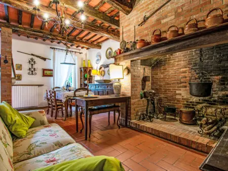 Podere Rasenna, gîte rustique 9 pers. avec piscine : photo 10