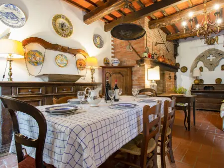 Podere Rasenna, gîte rustique 9 pers. avec piscine : photo 15
