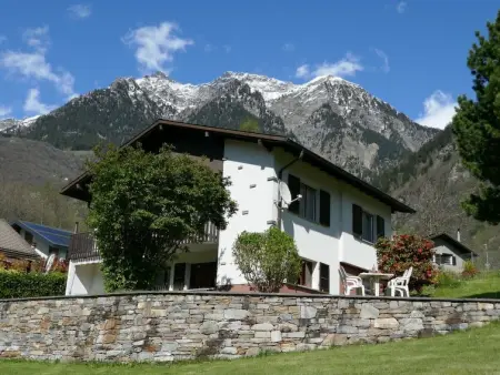 Location appartement de vacances à Dangio – Torre