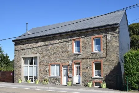 Location maison de vacances à bovigny