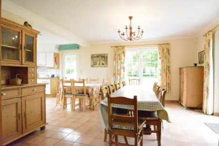 Villa Francine – 8 chambres pour 14 personnes aux Ardennes : photo 2