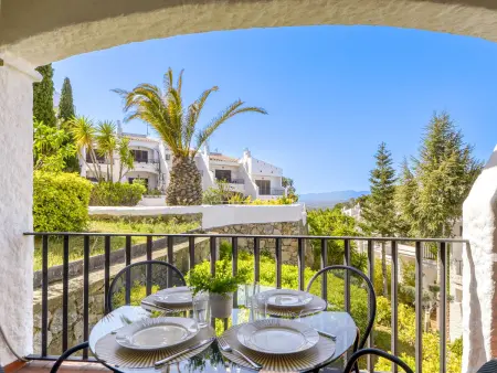 Maison mitoyenne dans la Residencia Els Vilars, moderne avec accès la piscine - Photo 1