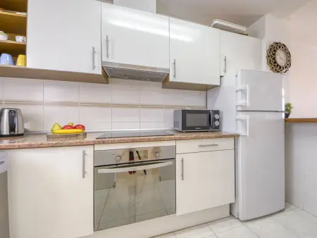 Maison mitoyenne dans la Residencia Els Vilars, moderne avec accès la piscine - Photo 8