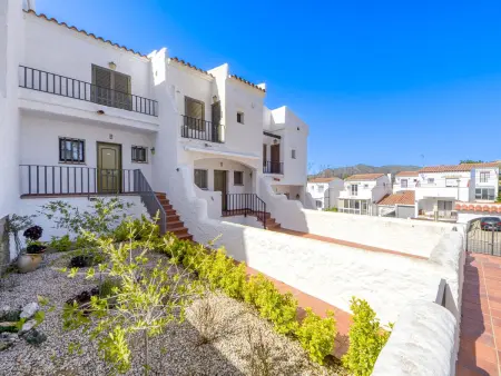 Maison mitoyenne dans la Residencia Els Vilars, moderne avec accès la piscine - Photo 26
