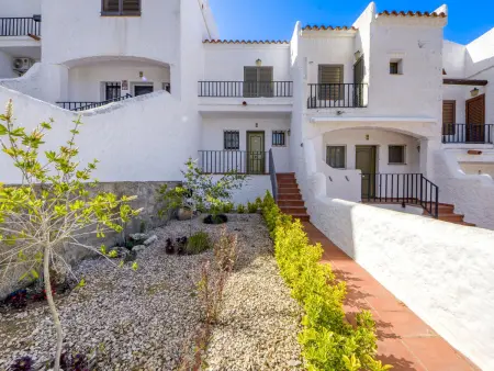 Maison mitoyenne dans la Residencia Els Vilars, moderne avec accès la piscine - Photo 27