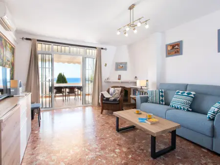 Amanda, maison 3 étages avec piscine privée à Nerja - Photo 3