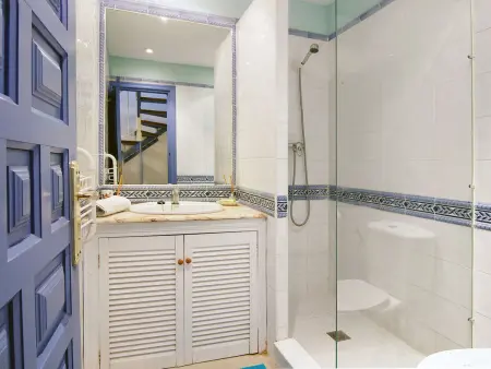 Amanda, maison 3 étages avec piscine privée à Nerja - Photo 10