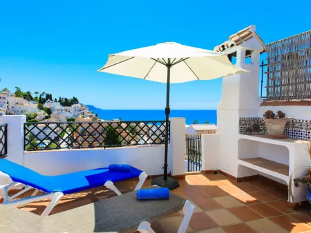 Amanda, maison 3 étages avec piscine privée à Nerja - Photo 12