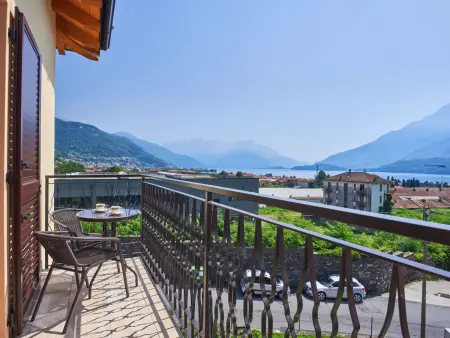 Location appartement à Dongo, Home Sweet Home