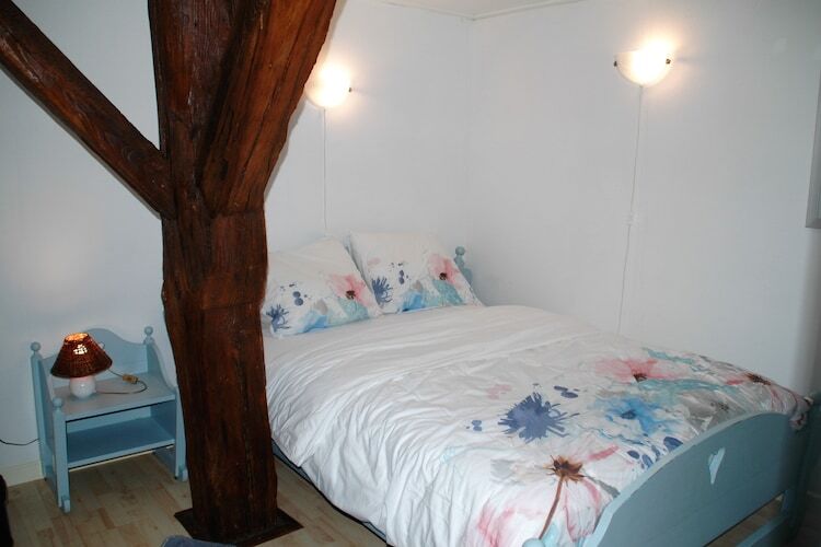 Gîte Montizon : maison en pierre avec piscine à Roussines - Photo 11