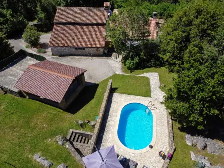 Kapitani, maison 3 pièces avec piscine à Hum : photo 11
