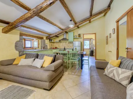 Kapitani, maison 3 pièces avec piscine à Hum : photo 19