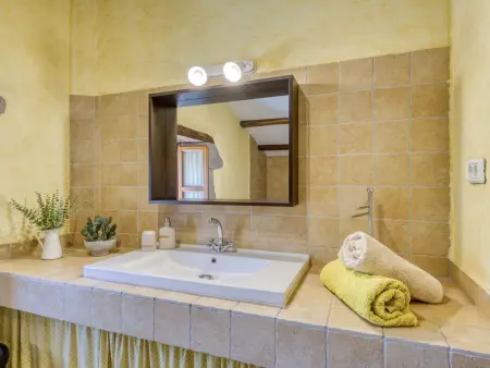 Kapitani, maison 3 pièces avec piscine à Hum : photo 32