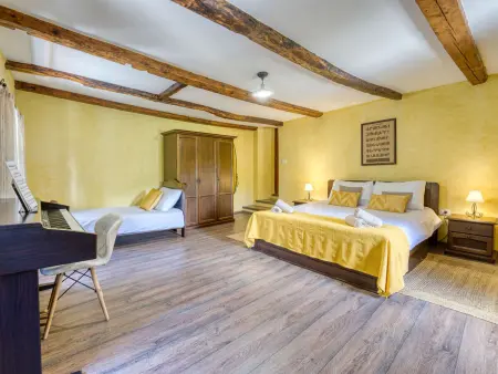 Kapitani, maison 3 pièces avec piscine à Hum : photo 35