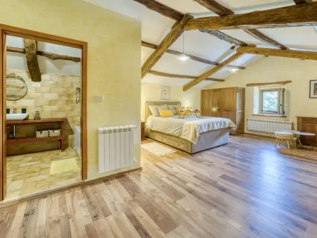 Kapitani, maison 3 pièces avec piscine à Hum : photo 38
