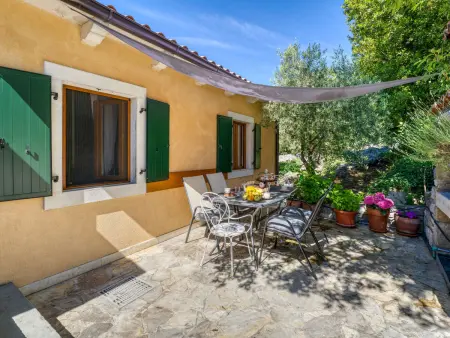 Kapitani, maison 3 pièces avec piscine à Hum : photo 42