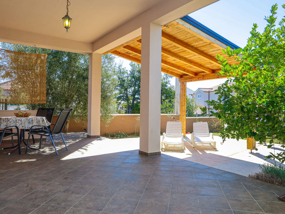 Maison Lorenzo à 150 m de la plage, Privlaka - Photo 18