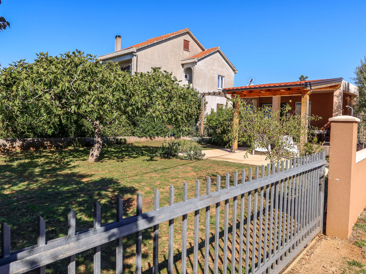 Maison Lorenzo à 150 m de la plage, Privlaka - Photo 22