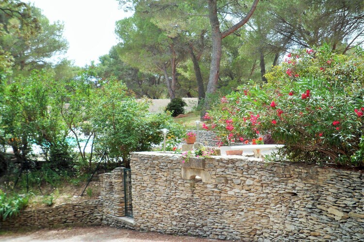 La maison des Écureuils, villa Beaucaire piscine privée - Photo 23