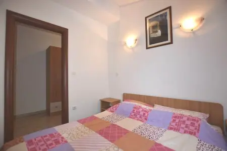 App Musoga 4, Appartement à Banjole près du Temple d'Auguste - Photo 13