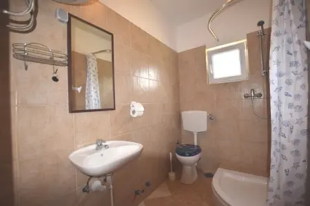 App Musoga 4, Appartement à Banjole près du Temple d'Auguste - Photo 15