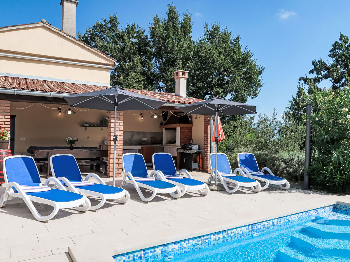 Mariva, maison 8 pers. avec piscine privée à Pićan - Photo 3